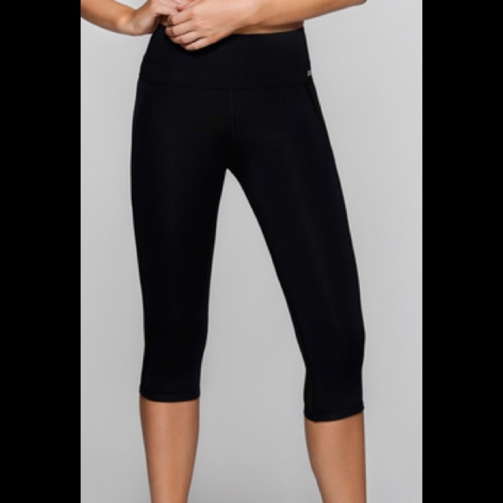 Lorna Jane 3/4 Everyday Tight